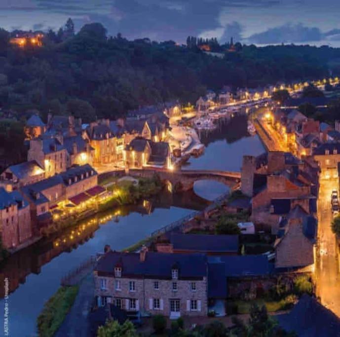 Appartement En Plein Coeur Historique De Dinan Exteriér fotografie